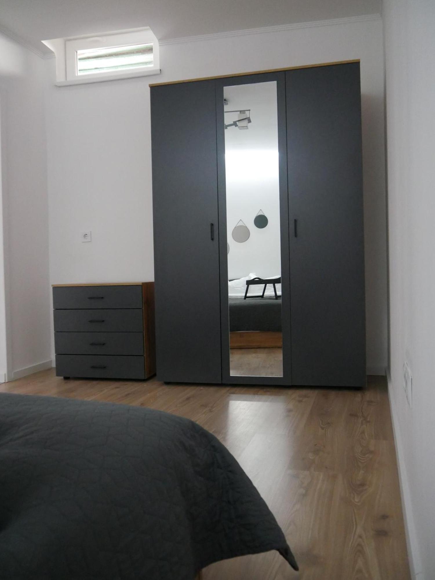 Free Garage In The Center-Delicia 4 Studio! Sibiu Eksteriør billede
